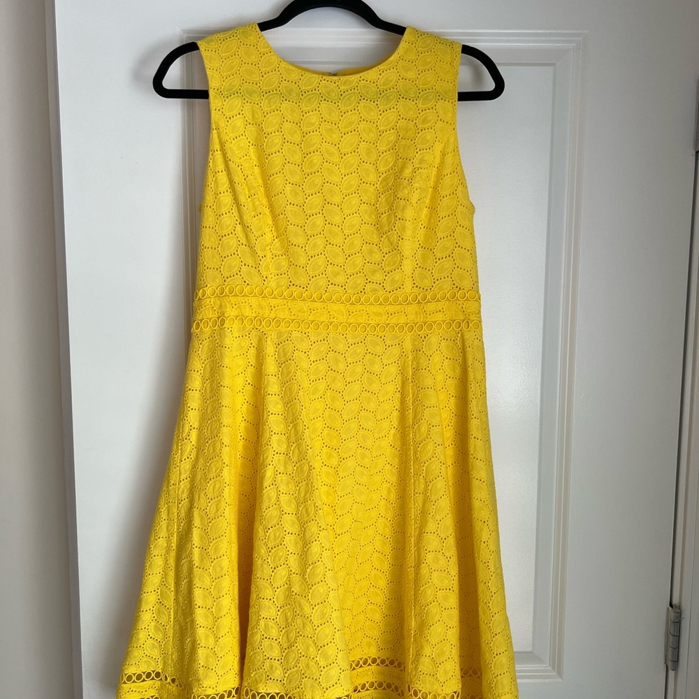 Calvin Klein Yellow Lace Sleeveless Dress